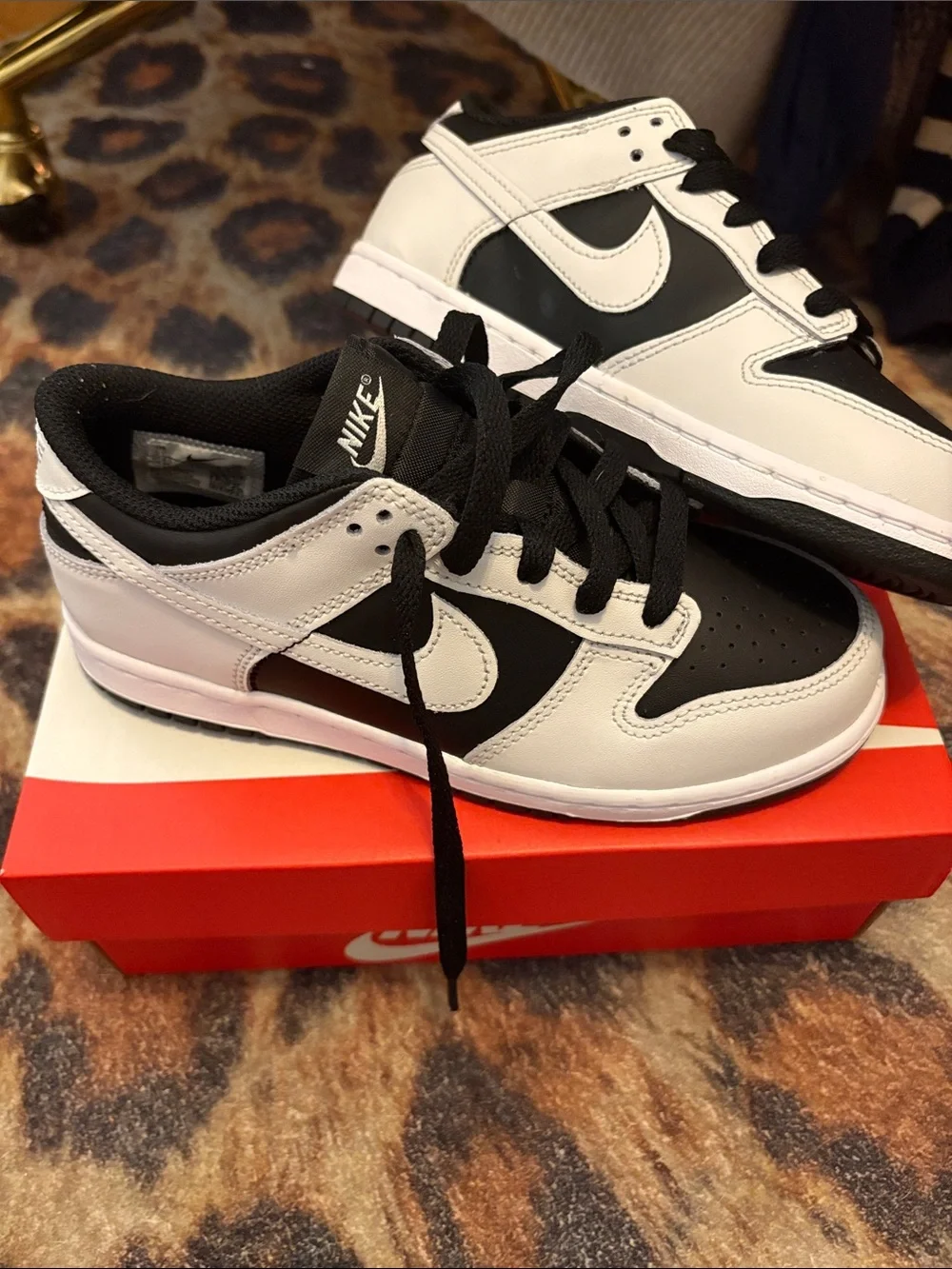 Nike Kids dunk low black/platinum. New in box